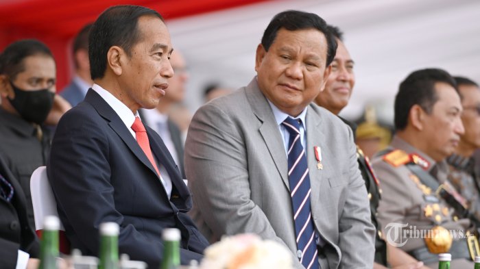 Presiden Joko Widodo dan Menteri Pertahanan Prabowo Subianto. Foto: Dok Tribun